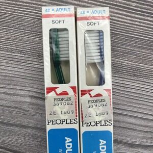 2 LOT Vintage Peoples Toothbrush NOS Adult 48 Soft 4 ROW Rounded Oral B 40/60